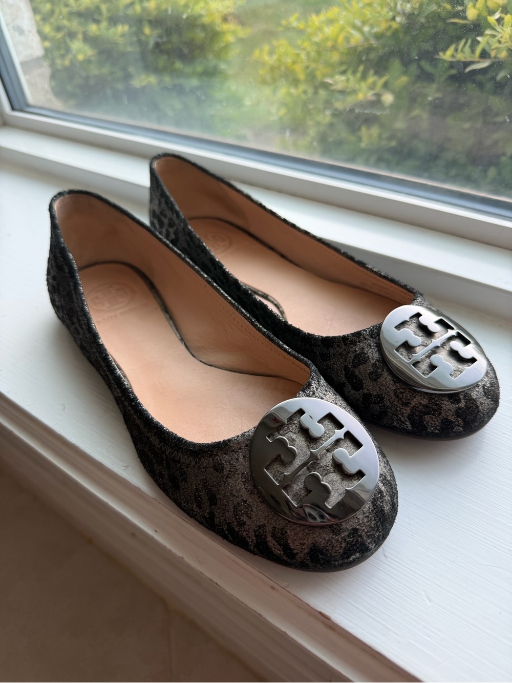 Tory Burch Luisa Anthracite Leopard Metallic Ballet Flats